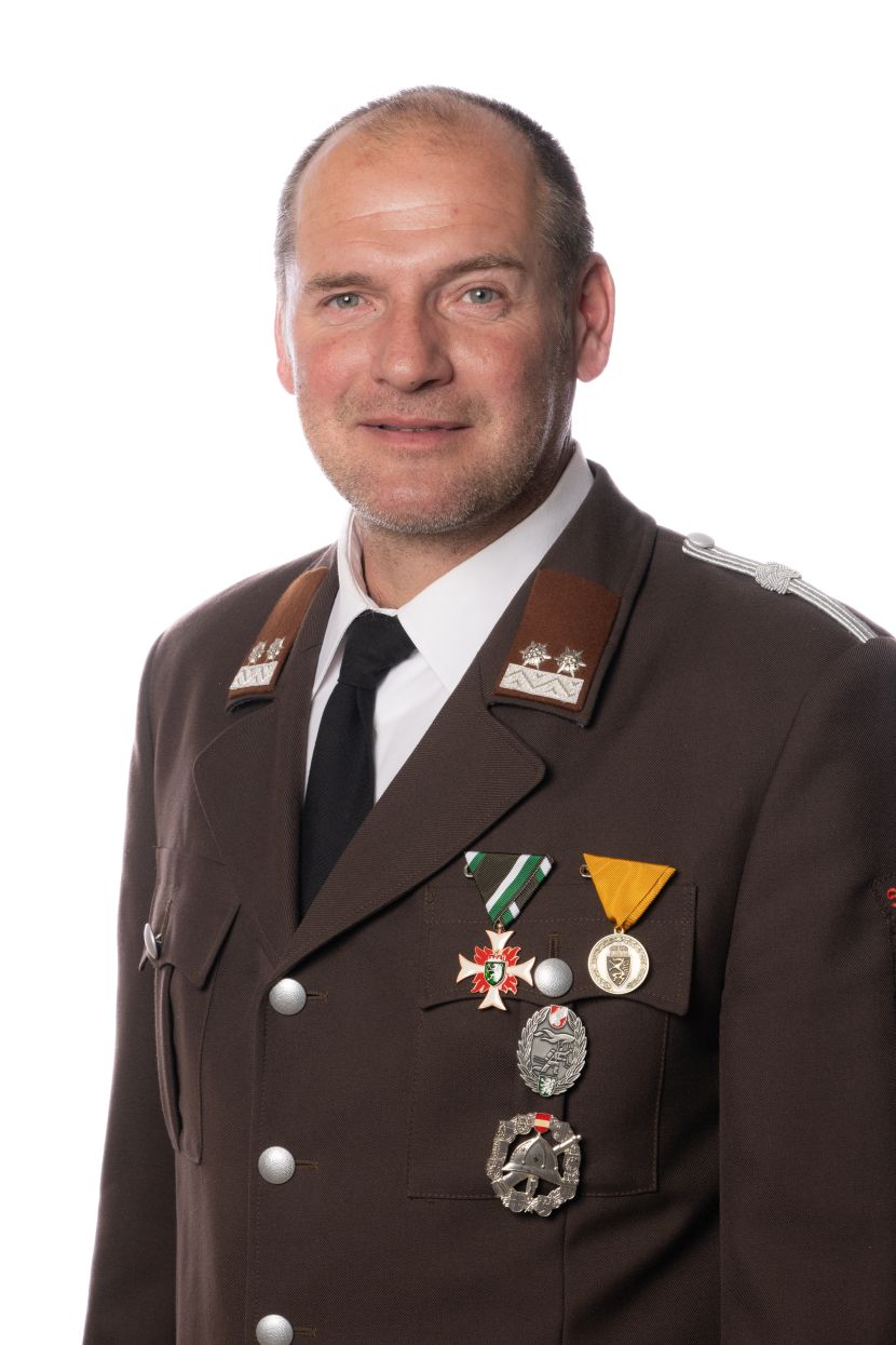 OLM d. F. Karl Doppelhofer